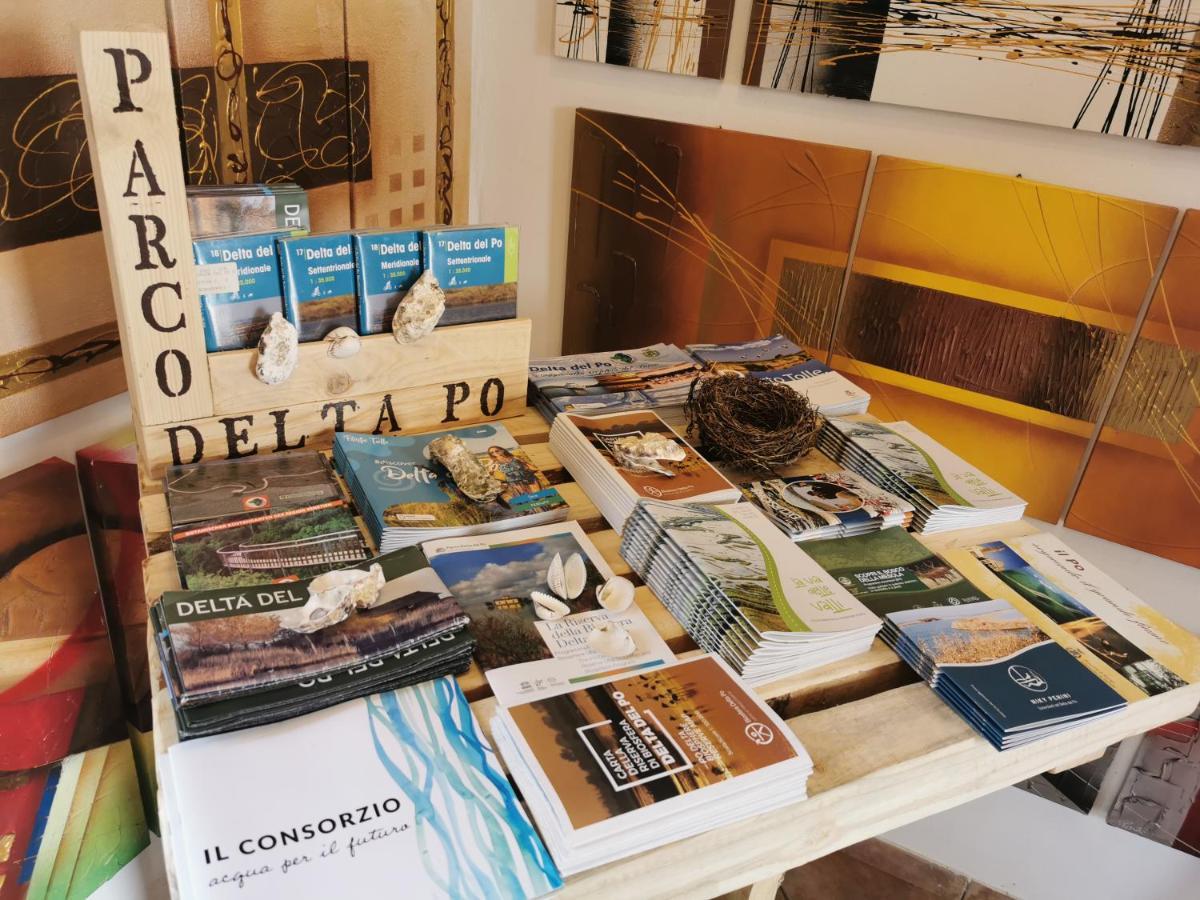 Casa Di Campagna B&B La Corte Ferrara Buitenkant foto