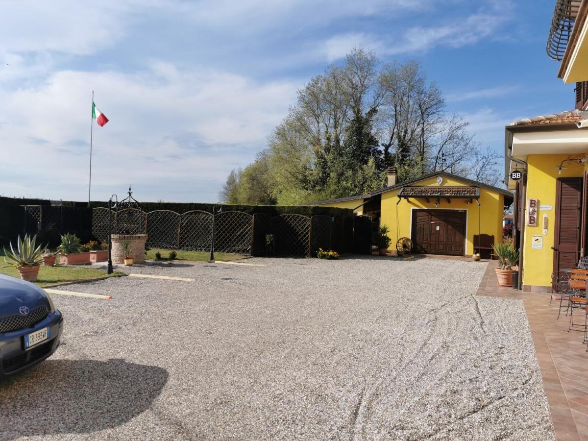 Casa Di Campagna B&B La Corte Ferrara Buitenkant foto