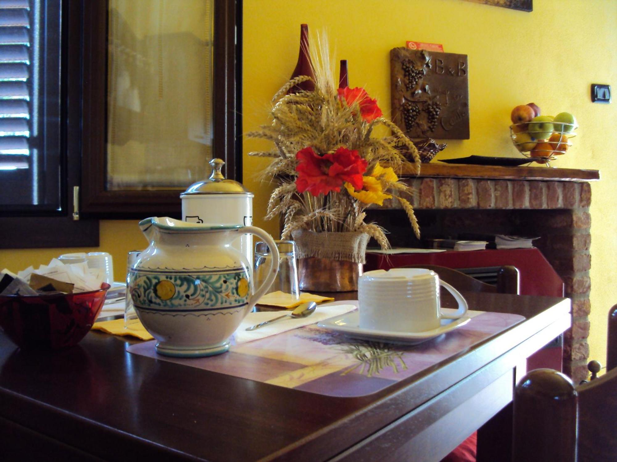 Casa Di Campagna B&B La Corte Ferrara Buitenkant foto
