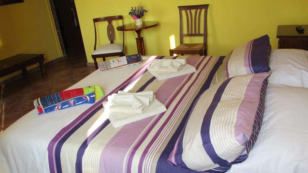 Casa Di Campagna B&B La Corte Ferrara Buitenkant foto