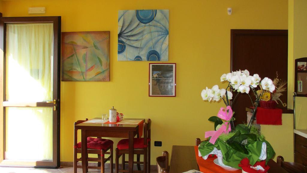 Casa Di Campagna B&B La Corte Ferrara Buitenkant foto